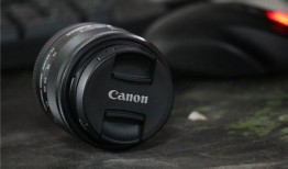 佳能最新微单爆料,颠覆摄影体验，引领影像革命